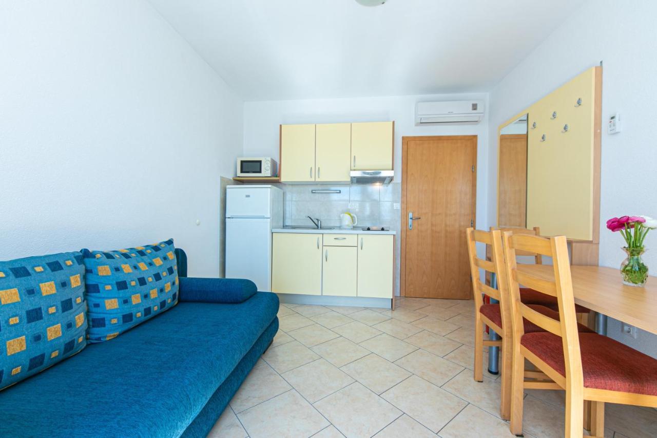 Apartments By The Sea Igrane, Makarska - 20014 Exterior foto